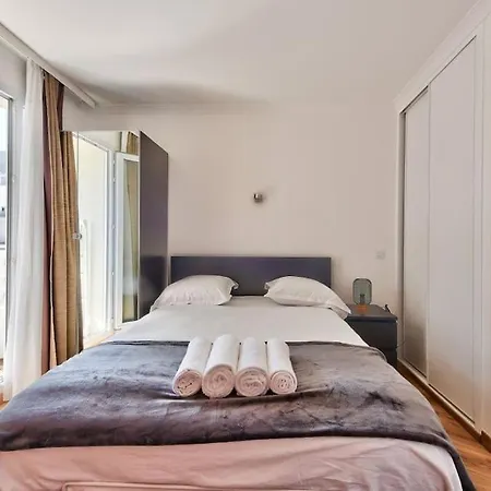 Superbe T2 - A Proximite De La Defense Apartment 4*